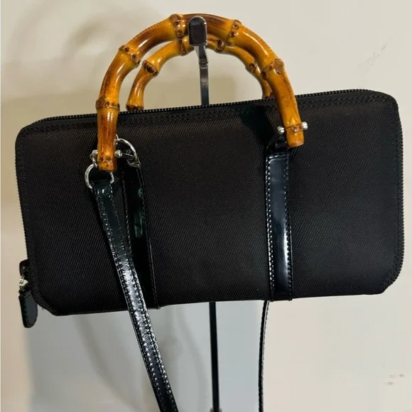 Vintage Gucci Crossbody | Good Condition - Picture 7 of 10